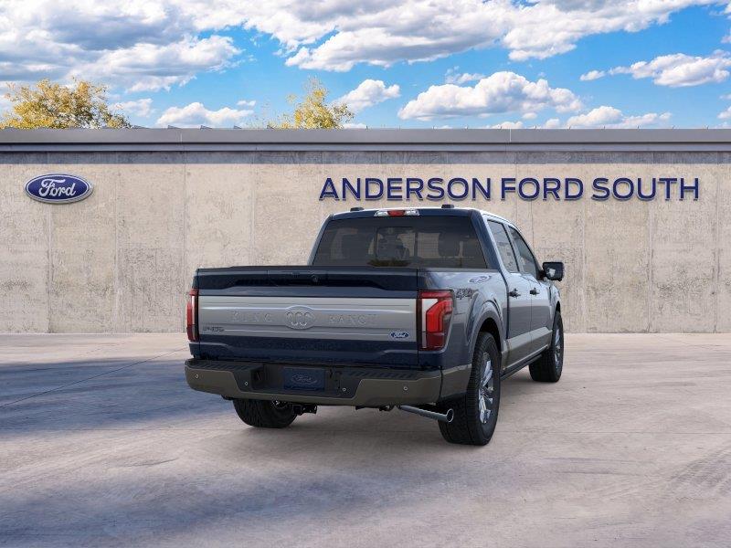 Vehicle photo 8
