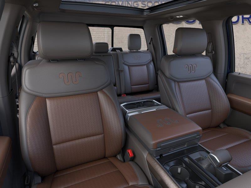 Vehicle photo 10