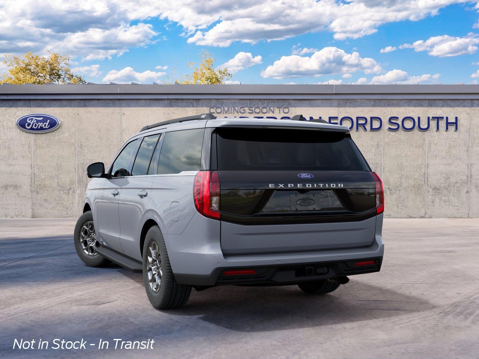 Vehicle photo 8