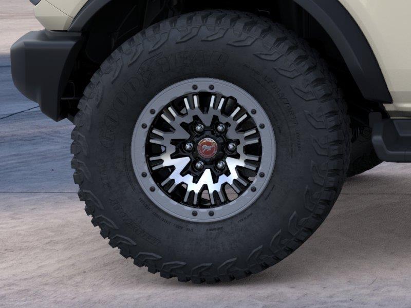 Vehicle photo 21