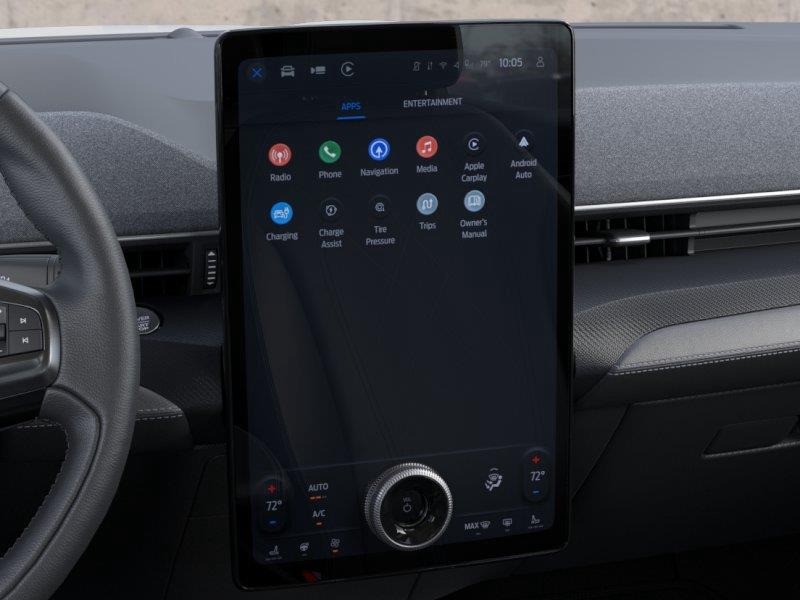 Vehicle photo 14