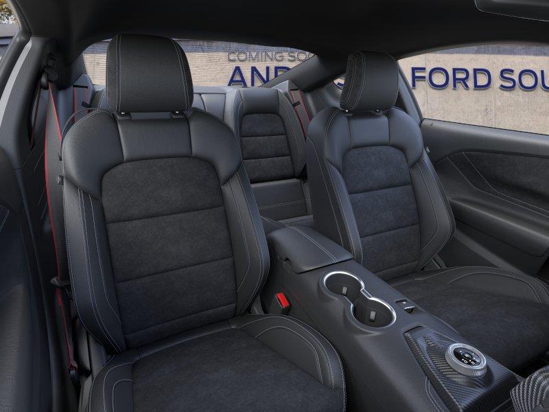 Vehicle photo 10