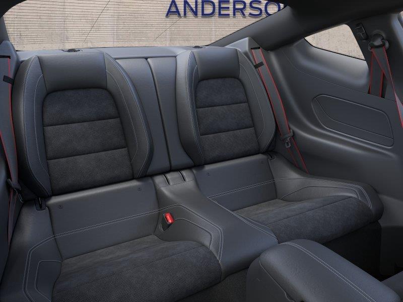 Vehicle photo 11