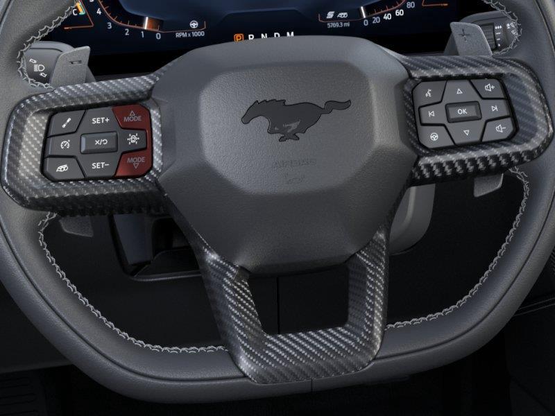 Vehicle photo 12