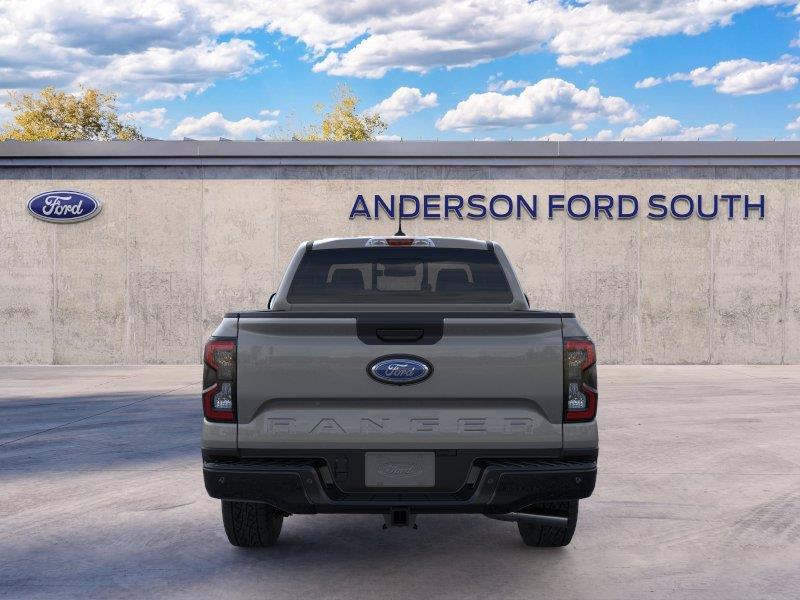 Vehicle photo 5