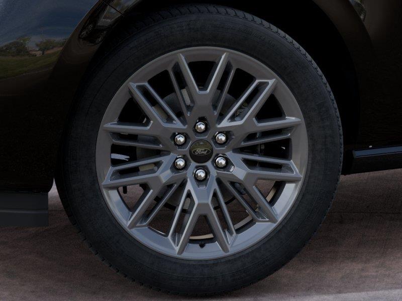 Vehicle photo 19