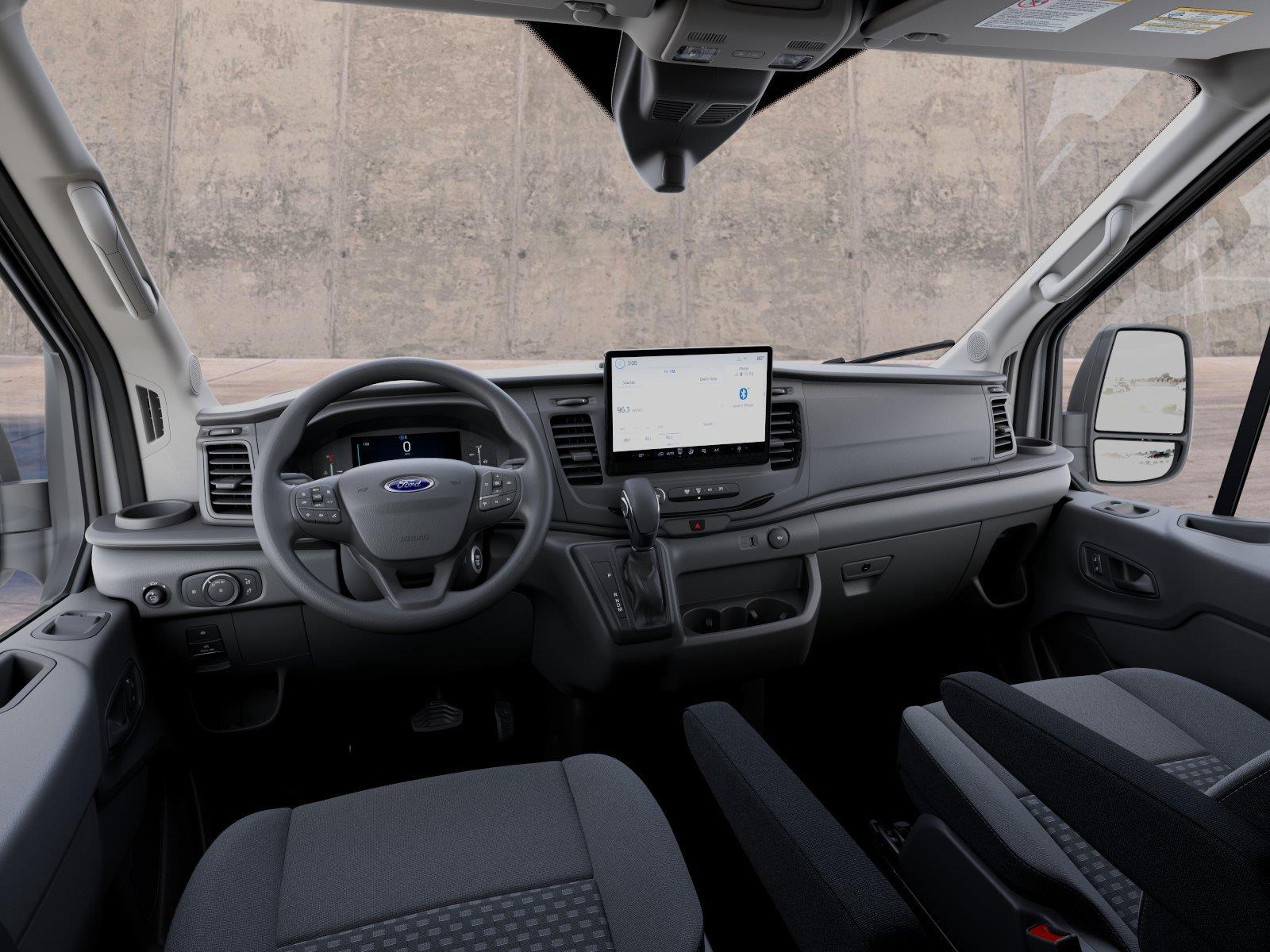 Vehicle photo 9