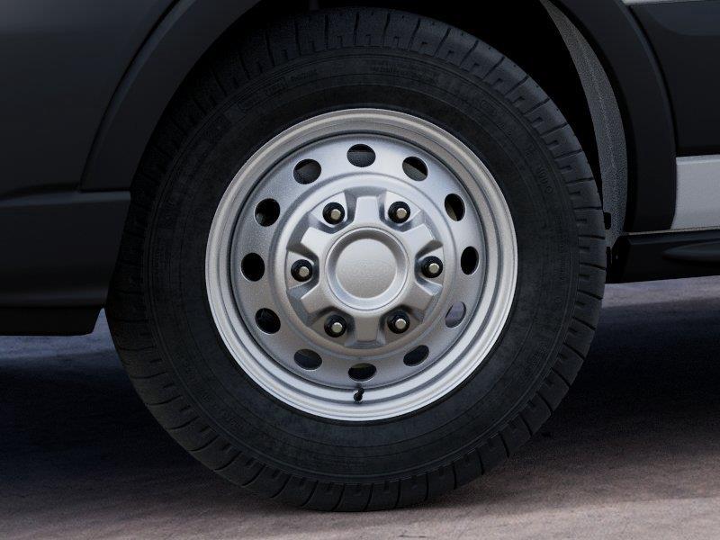 Vehicle photo 19