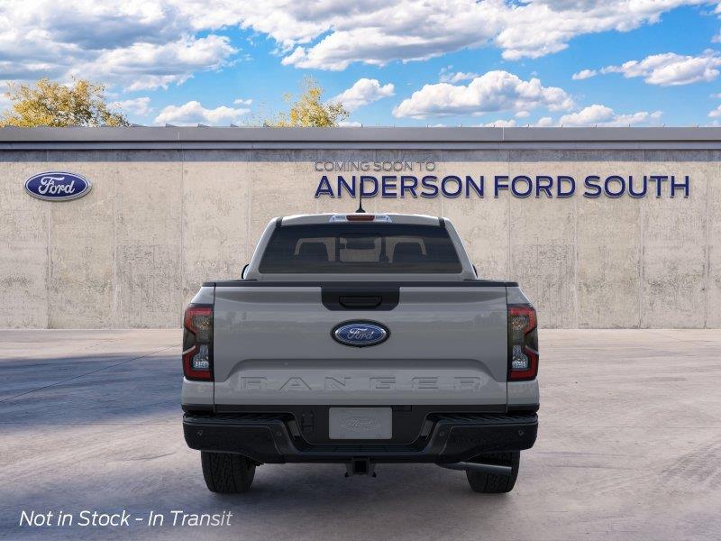 Vehicle photo 5
