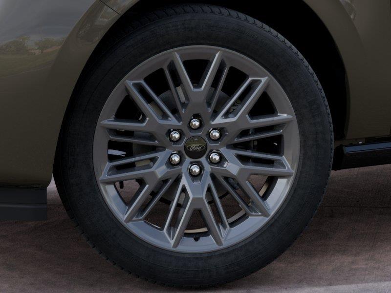 Vehicle photo 19
