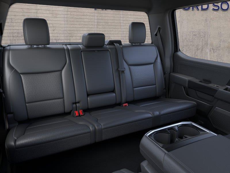 Vehicle photo 11