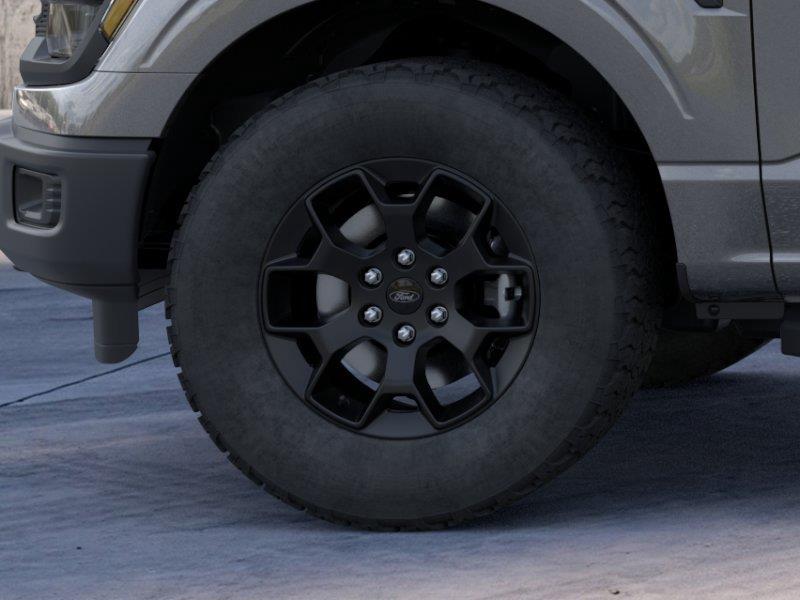 Vehicle photo 19