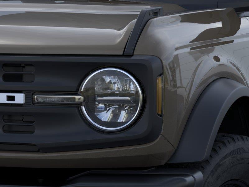 Vehicle photo 20