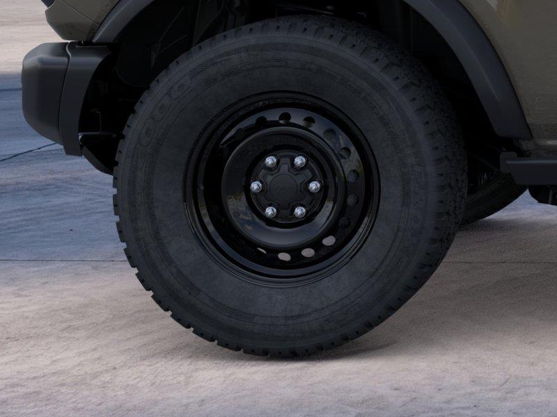 Vehicle photo 21