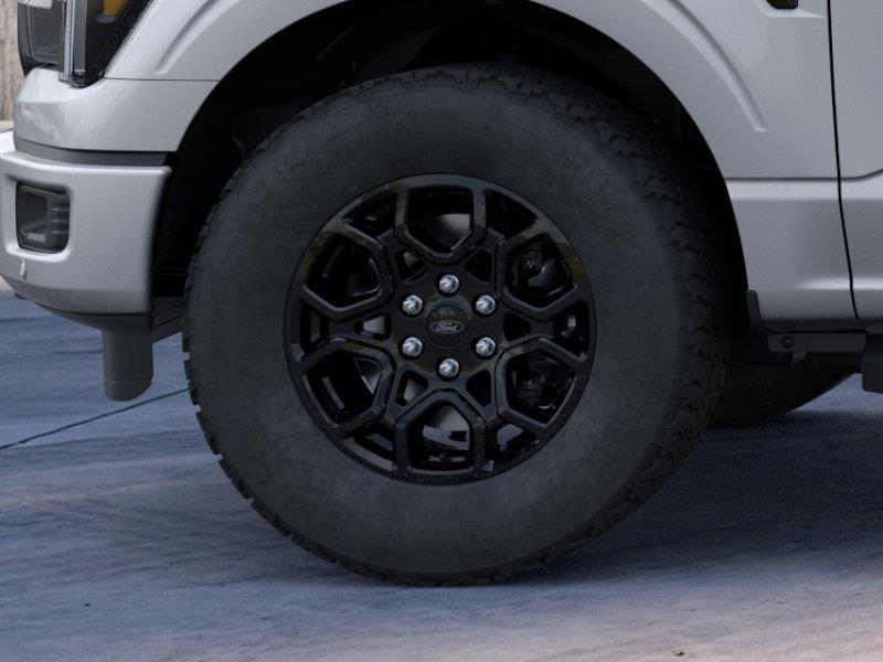 Vehicle photo 19