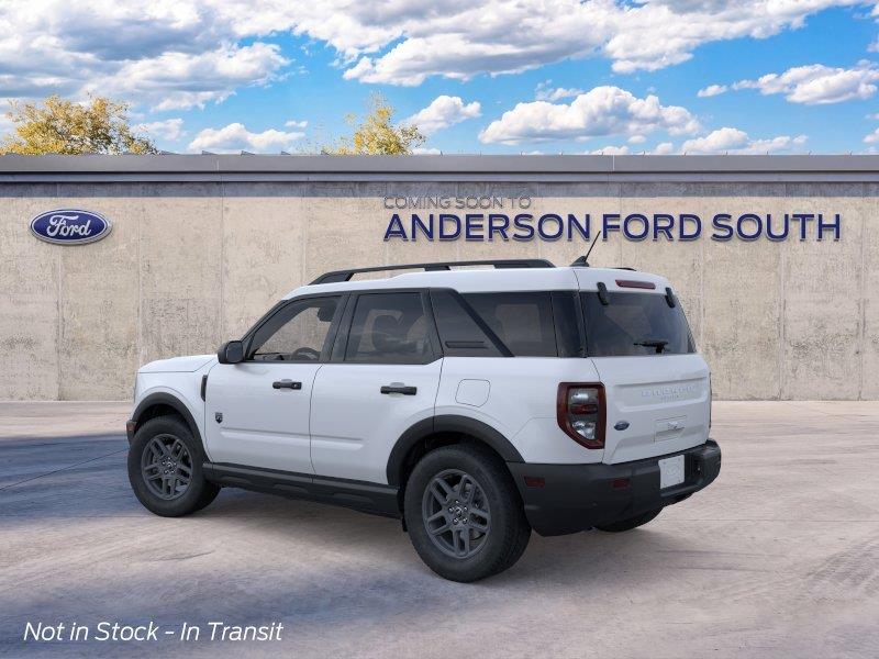 Vehicle photo 4
