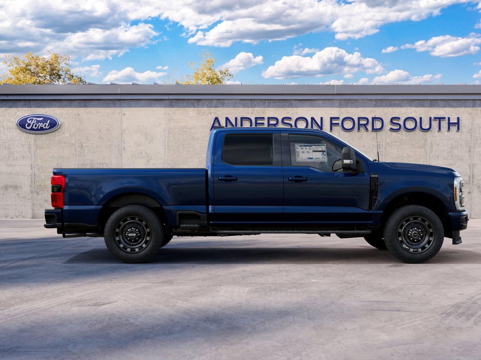 Vehicle photo 5