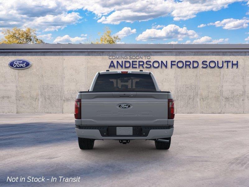 Vehicle photo 5