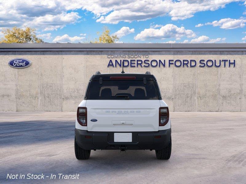 Vehicle photo 5
