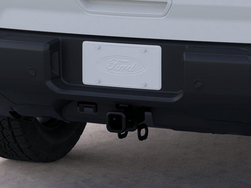 Vehicle photo 23