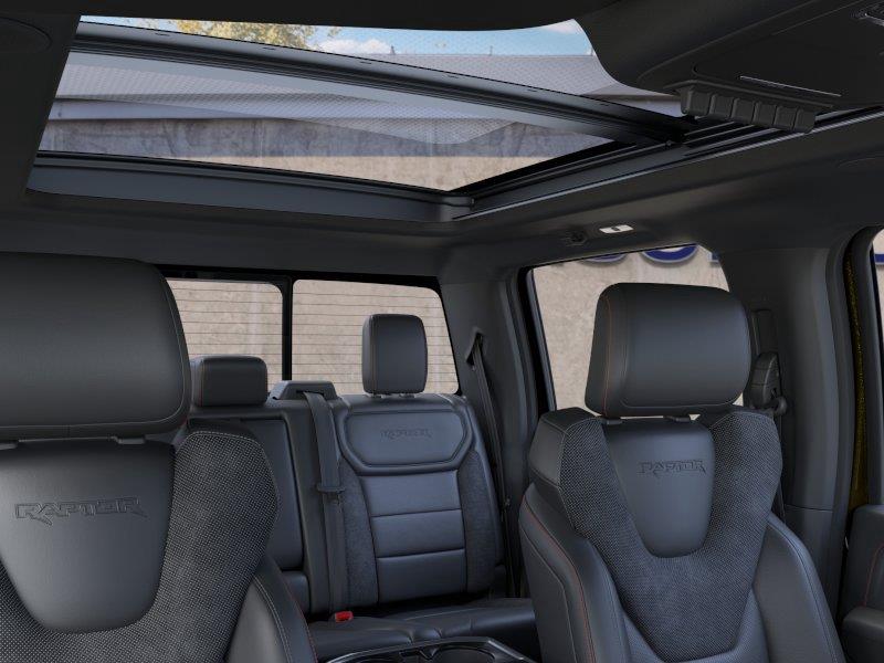 Vehicle photo 22