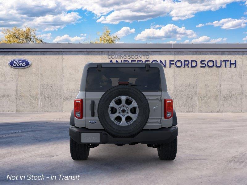 Vehicle photo 5