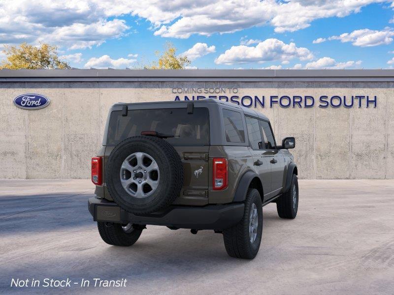 Vehicle photo 8