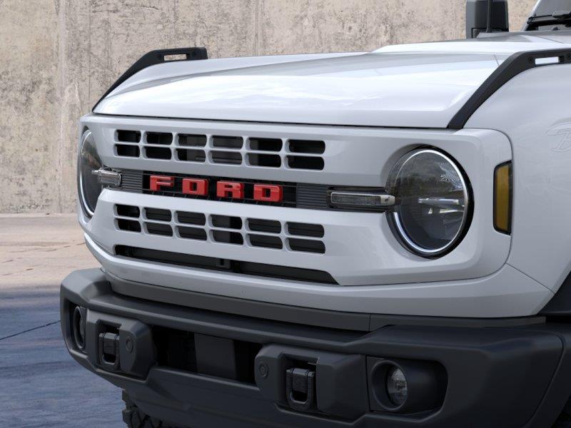Vehicle photo 19