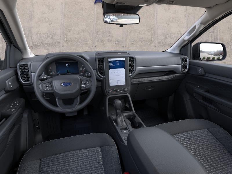 Vehicle photo 9