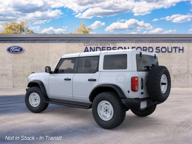 Vehicle photo 4