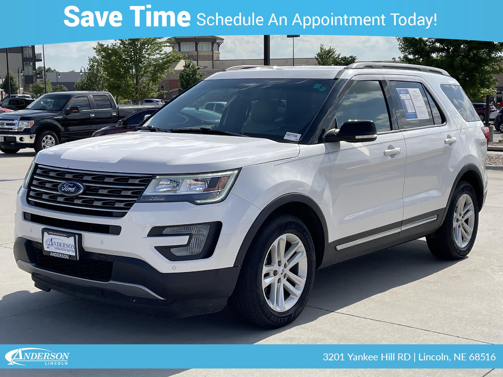 Used 2017 Ford Explorer XLT Stock: 4001774A