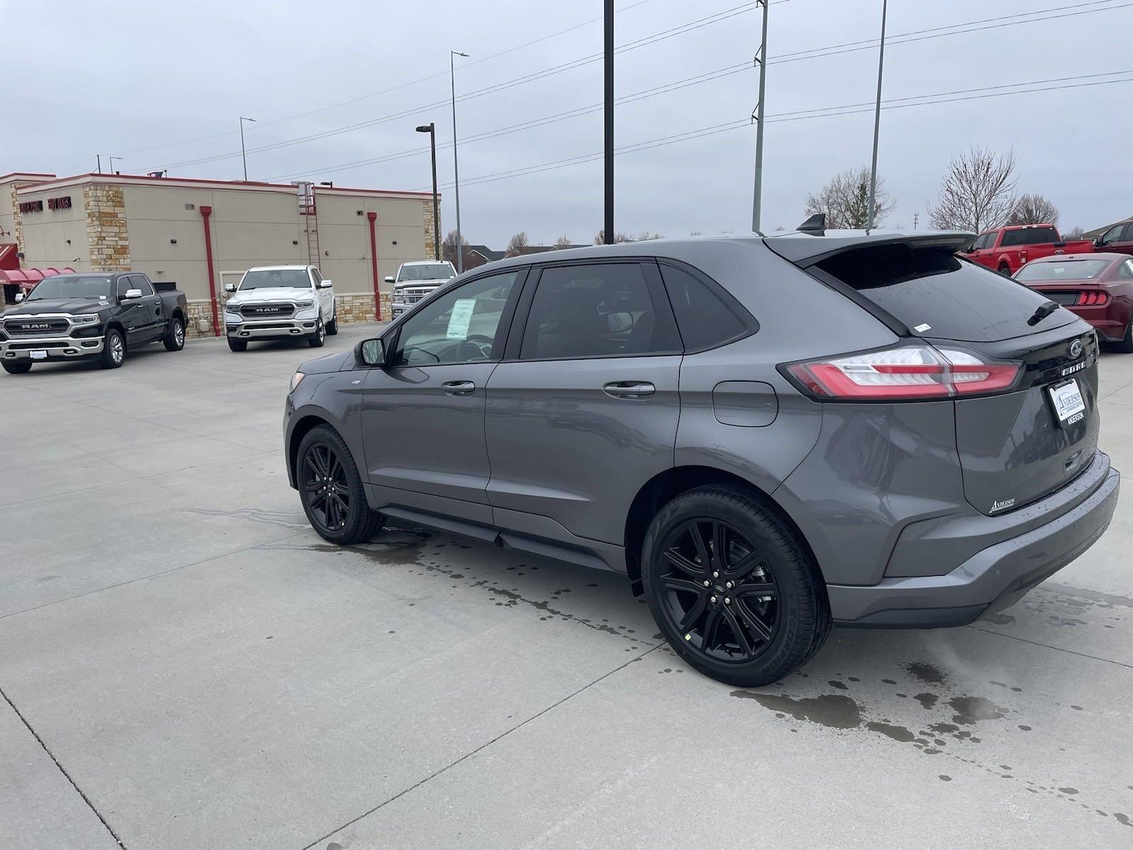 New 2024 Ford Edge ST-Line SUV for sale in Lincoln NE