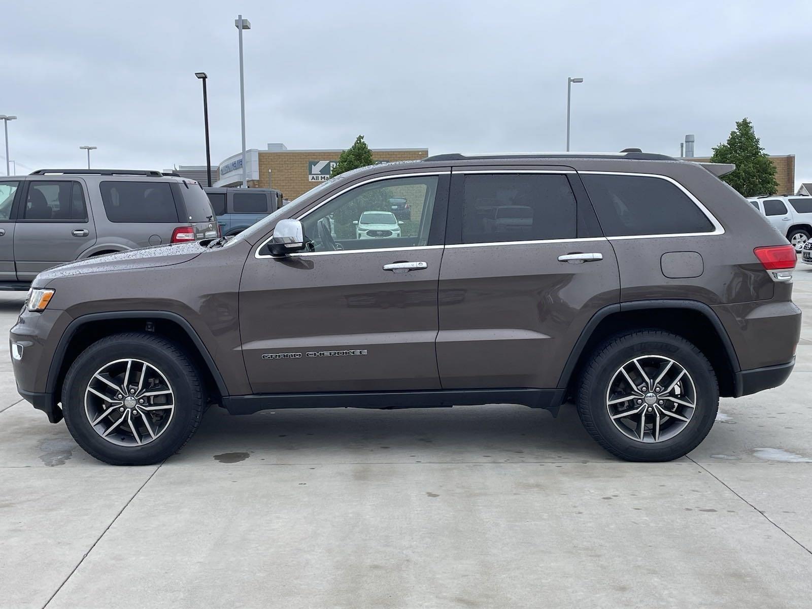 Used 2018 Jeep Grand Cherokee Limited Sport Utility for sale in Lincoln NE