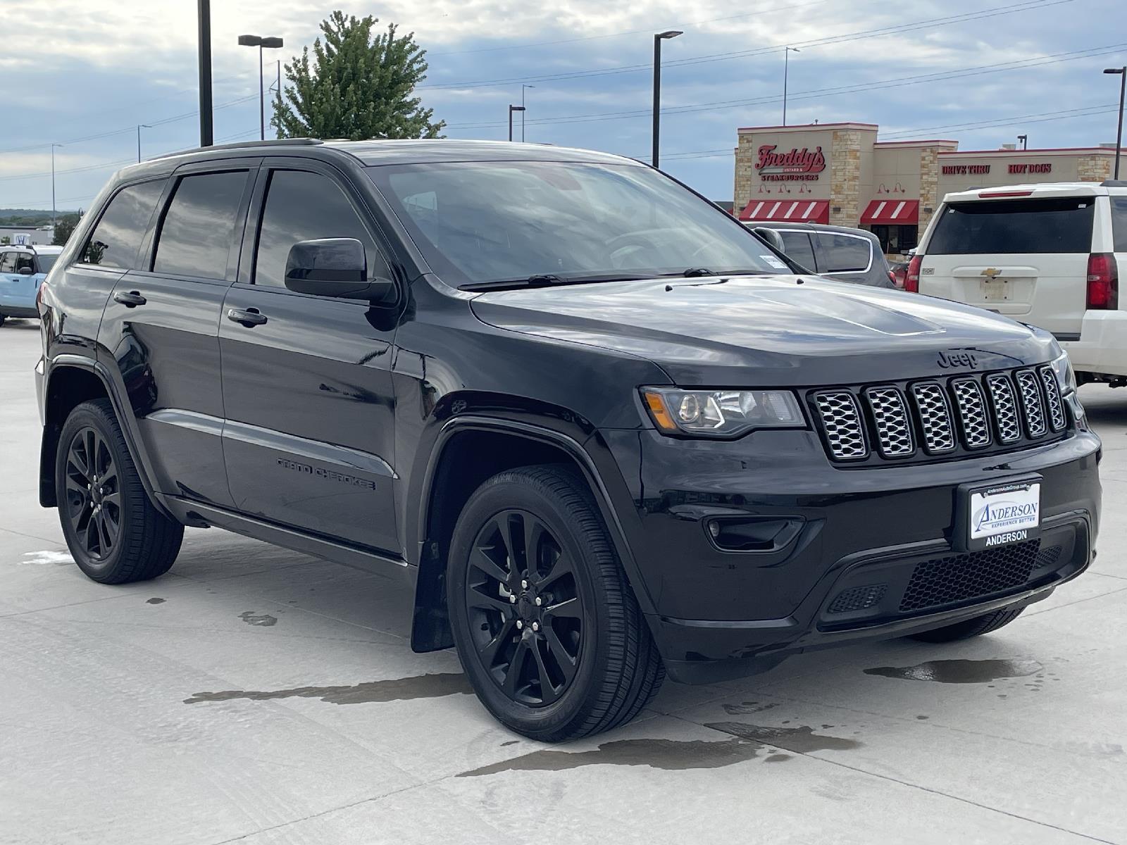 Used 2020 Jeep Grand Cherokee Altitude SUV for sale in Lincoln NE