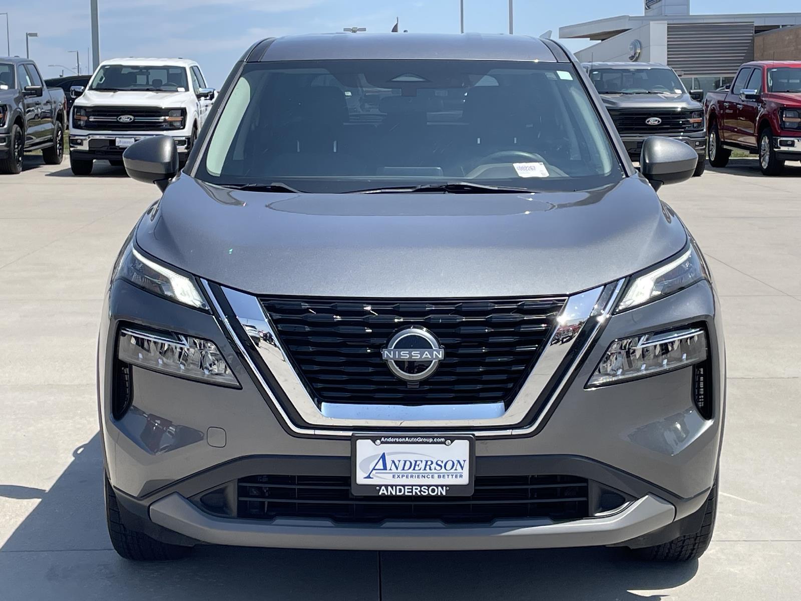 Used 2023 Nissan Rogue SV SUV for sale in Lincoln NE