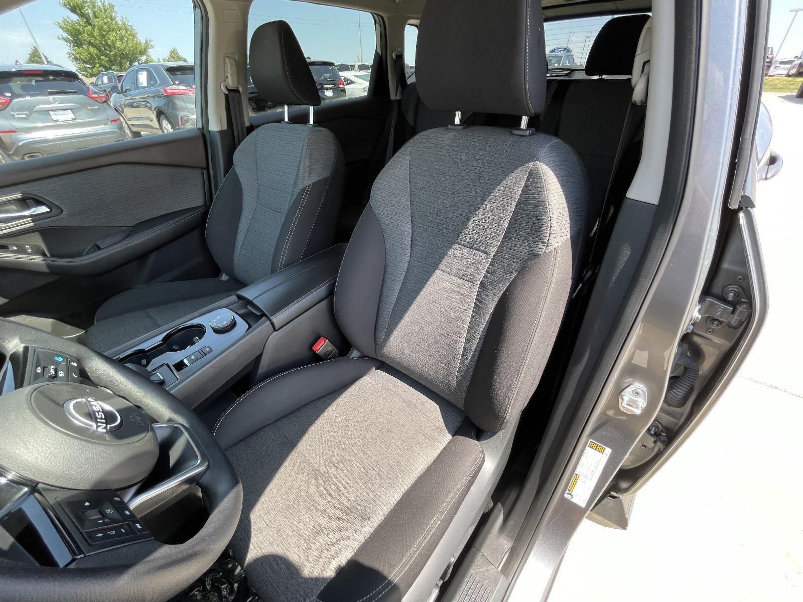 Used 2023 Nissan Rogue SV SUV for sale in Lincoln NE