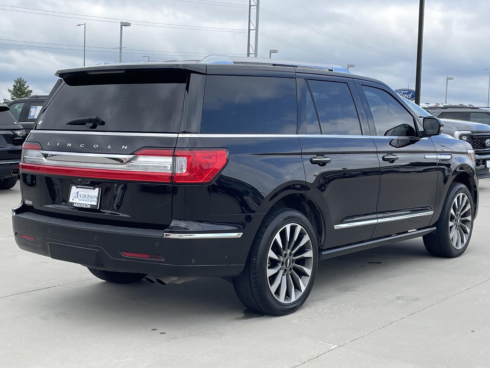 Used 2021 Lincoln Navigator Reserve SUV for sale in Lincoln NE