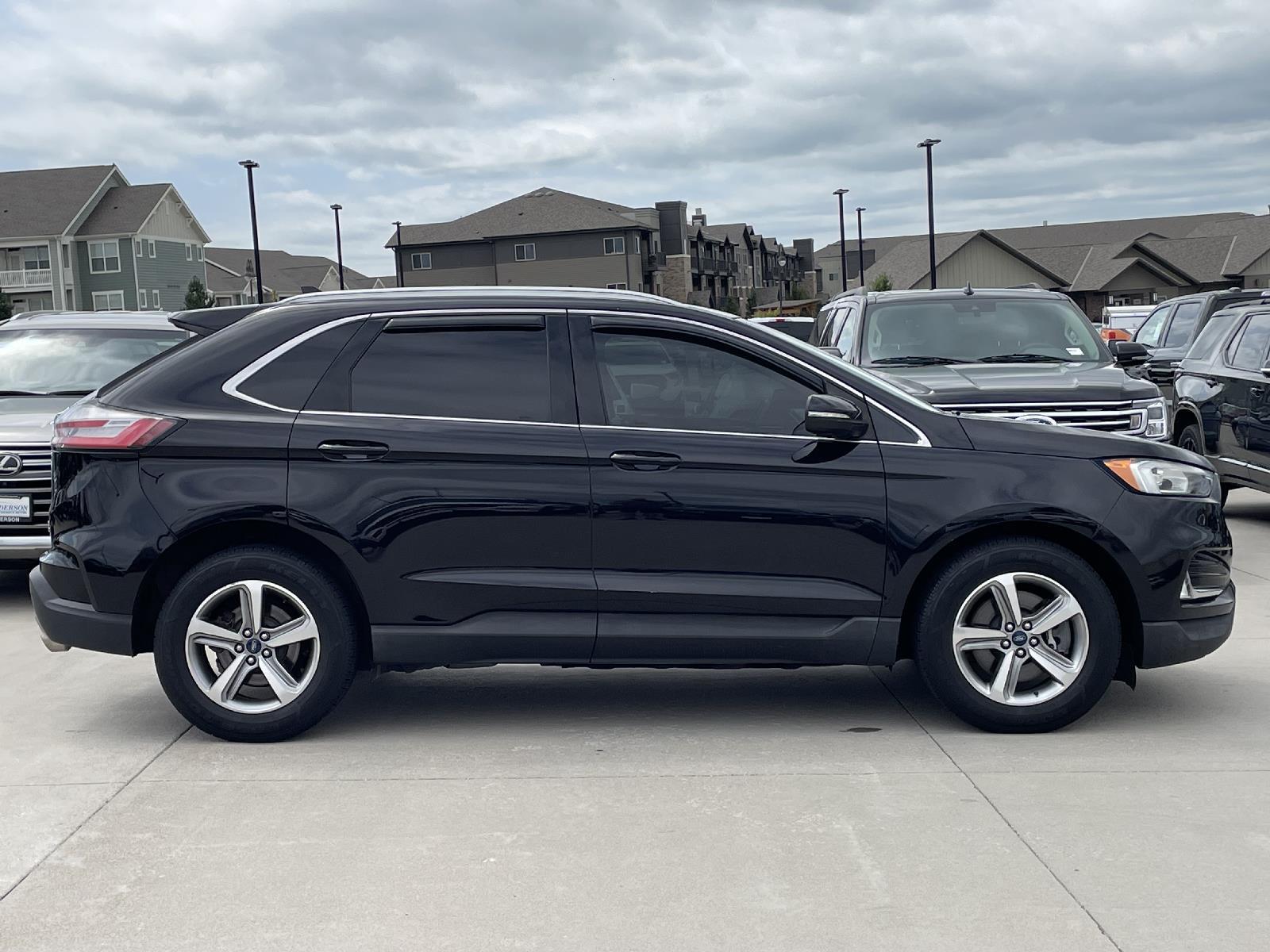 Used 2019 Ford Edge SEL SUV for sale in Lincoln NE