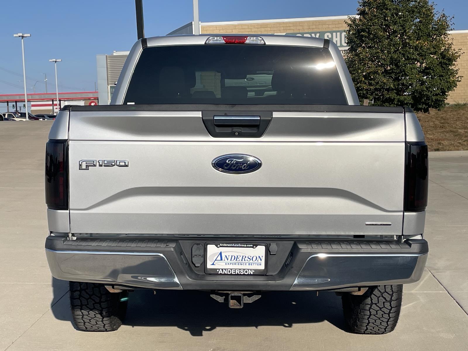 Used 2015 Ford F-150 XLT Crew Cab Truck for sale in Lincoln NE