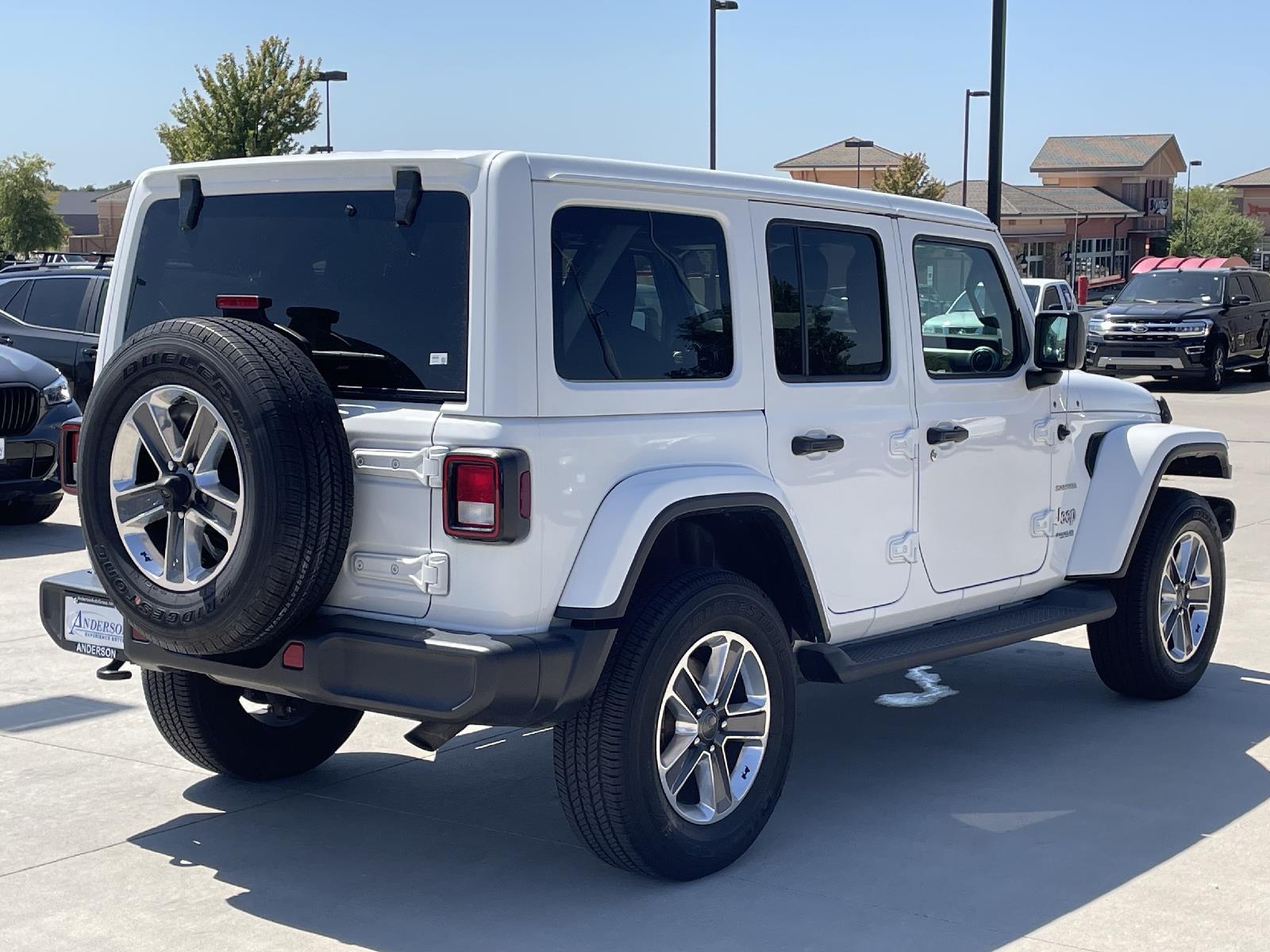 Used 2021 Jeep Wrangler Unlimited Sahara SUV for sale in Lincoln NE