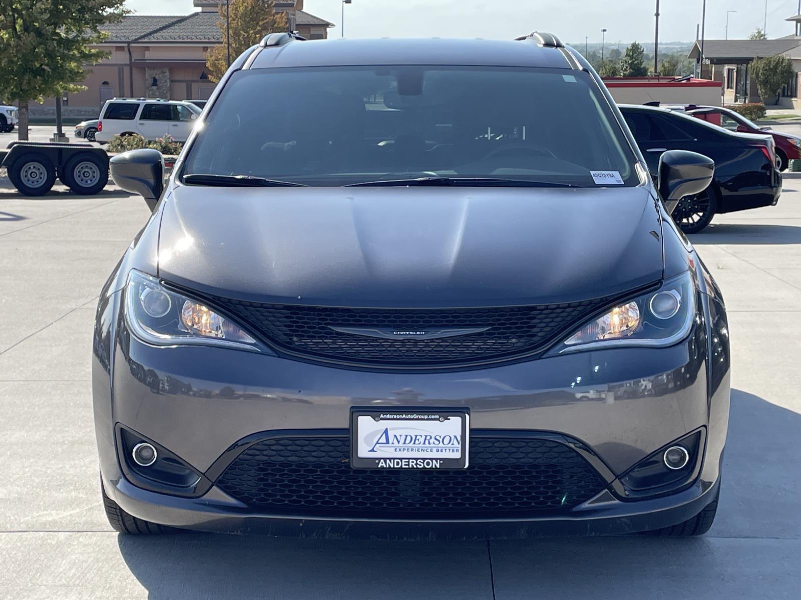 Used 2020 Chrysler Pacifica Touring Minivans for sale in Lincoln NE