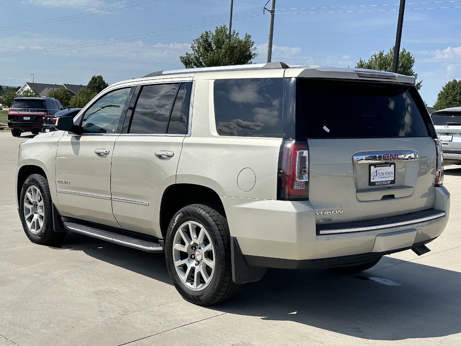 Used 2015 GMC Yukon Denali SUV for sale in Lincoln NE