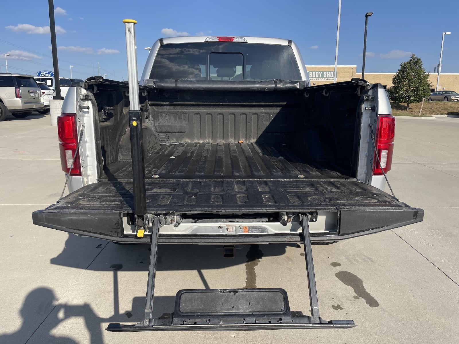 Used 2019 Ford F-150 Lariat Crew Cab Truck for sale in Lincoln NE