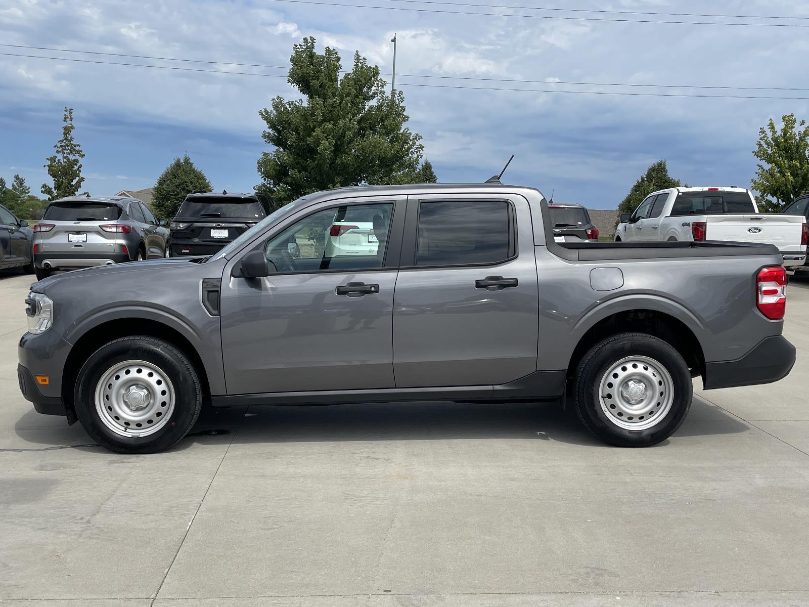 Used 2023 Ford Maverick XL Crew Cab Truck for sale in Lincoln NE