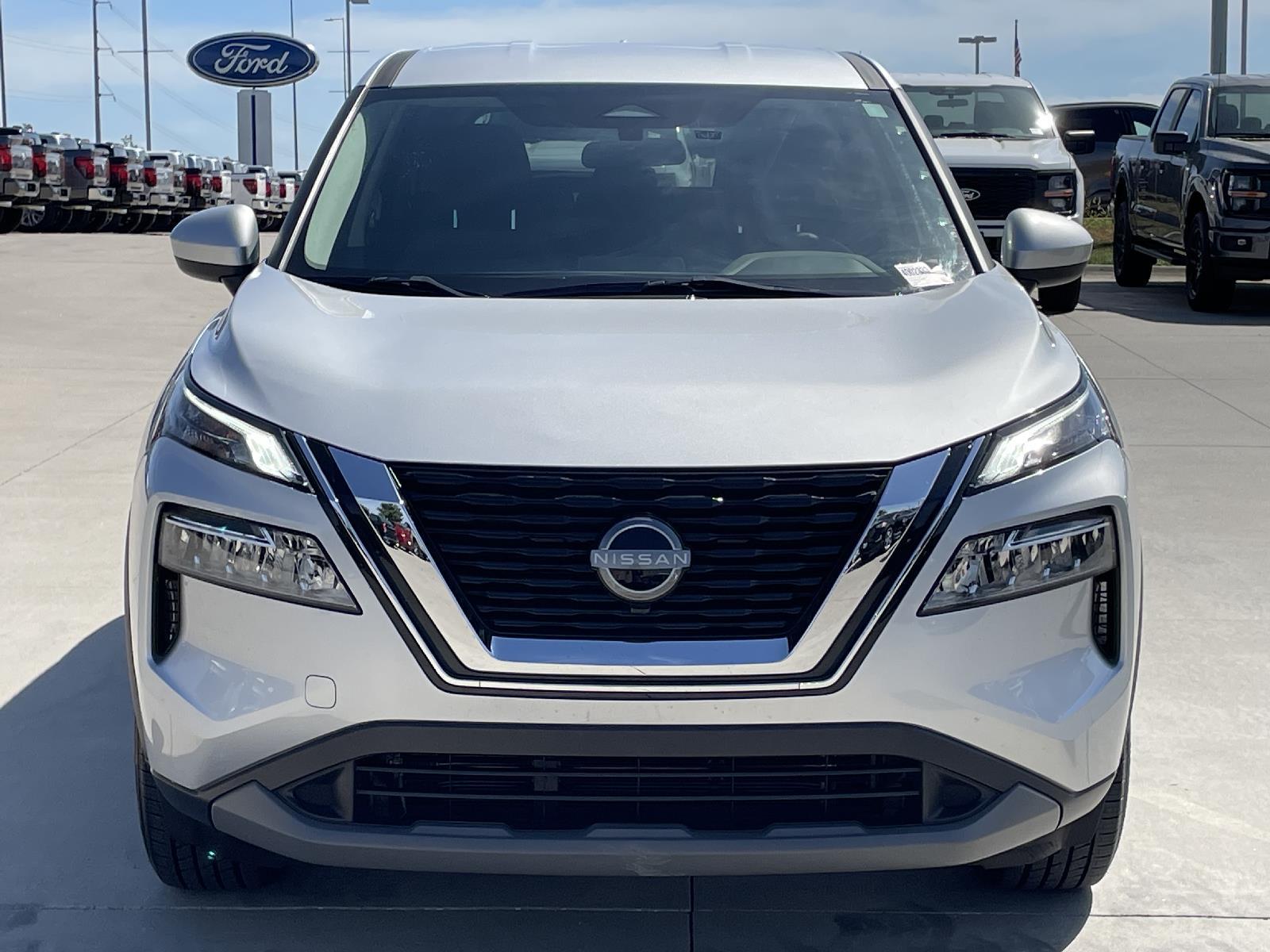 Used 2023 Nissan Rogue SV SUV for sale in Lincoln NE