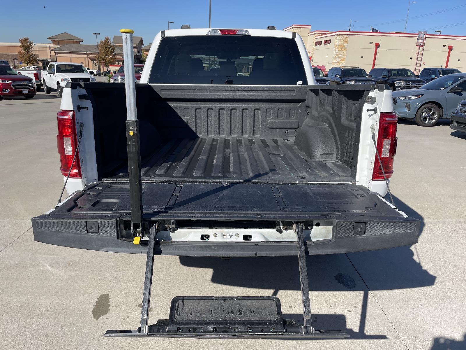 Used 2021 Ford F-150 XLT Crew Cab Truck for sale in Lincoln NE