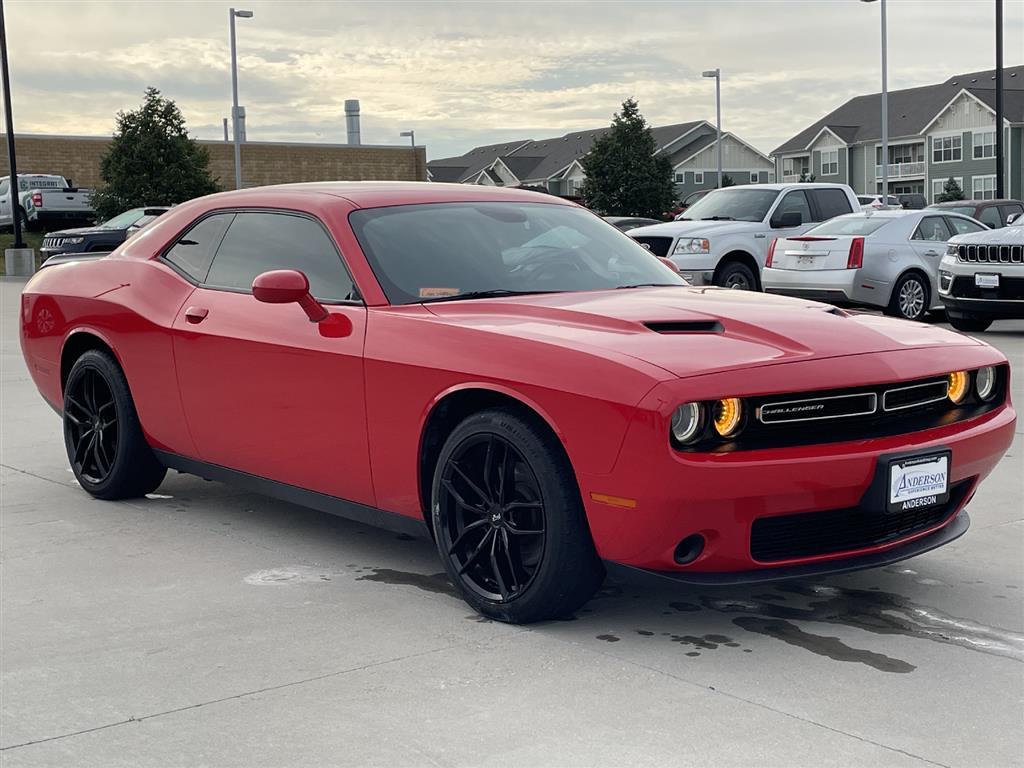 Used 2017 Dodge Challenger SXT Coupe for sale in Lincoln NE