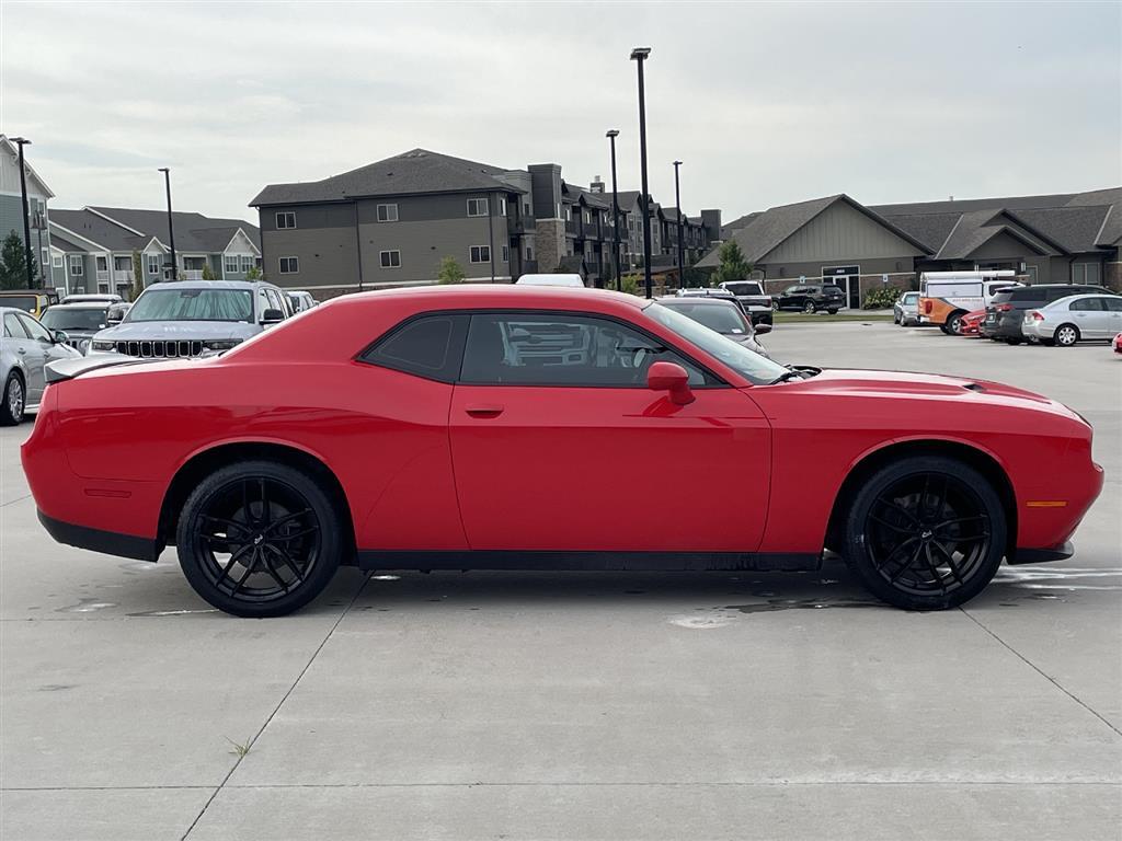 Used 2017 Dodge Challenger SXT Coupe for sale in Lincoln NE