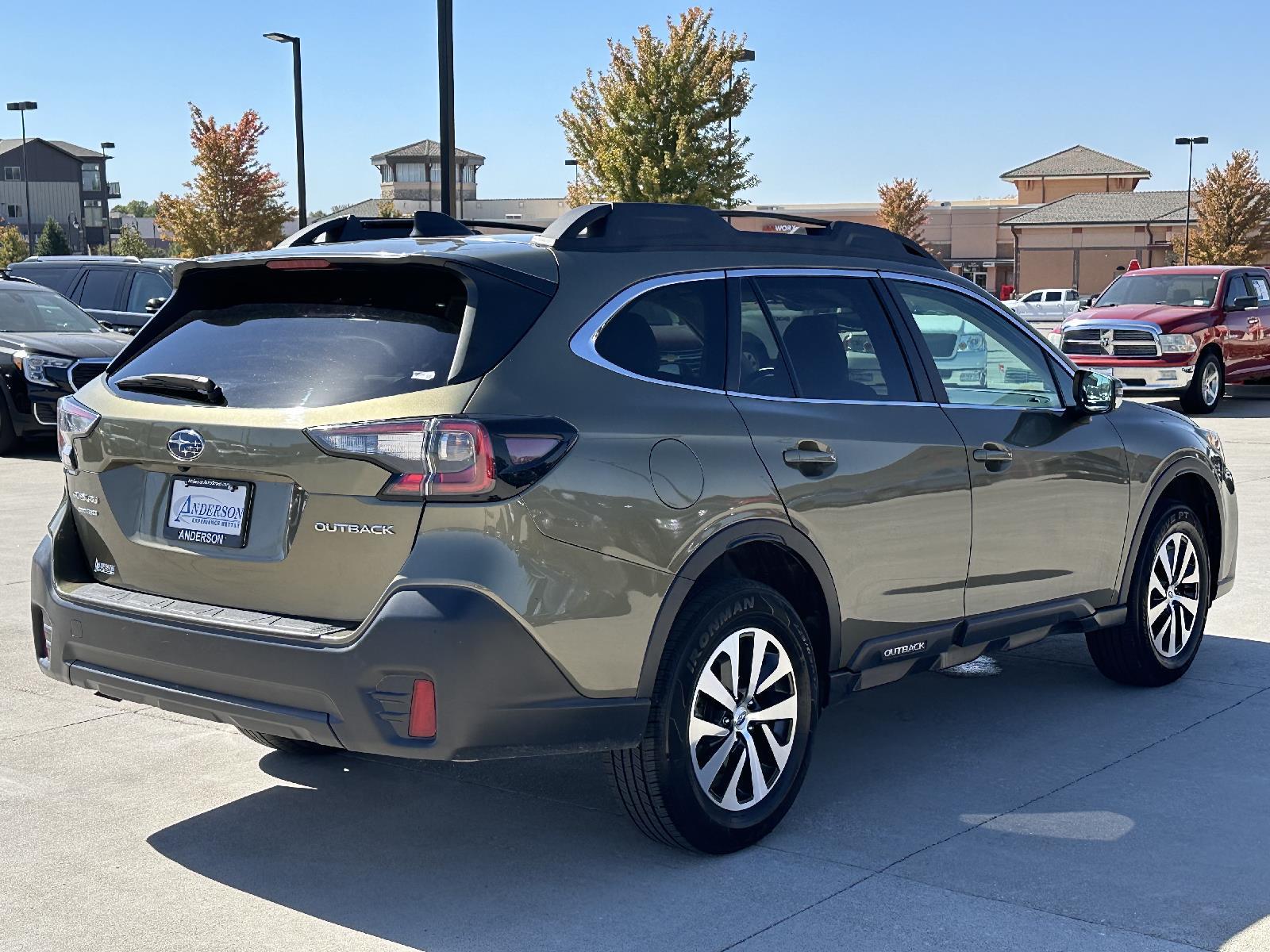 Used 2020 Subaru Outback Premium SUV for sale in Lincoln NE