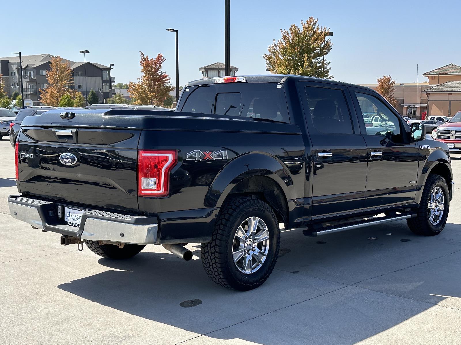 Used 2015 Ford F-150 XLT Crew Cab Truck for sale in Lincoln NE